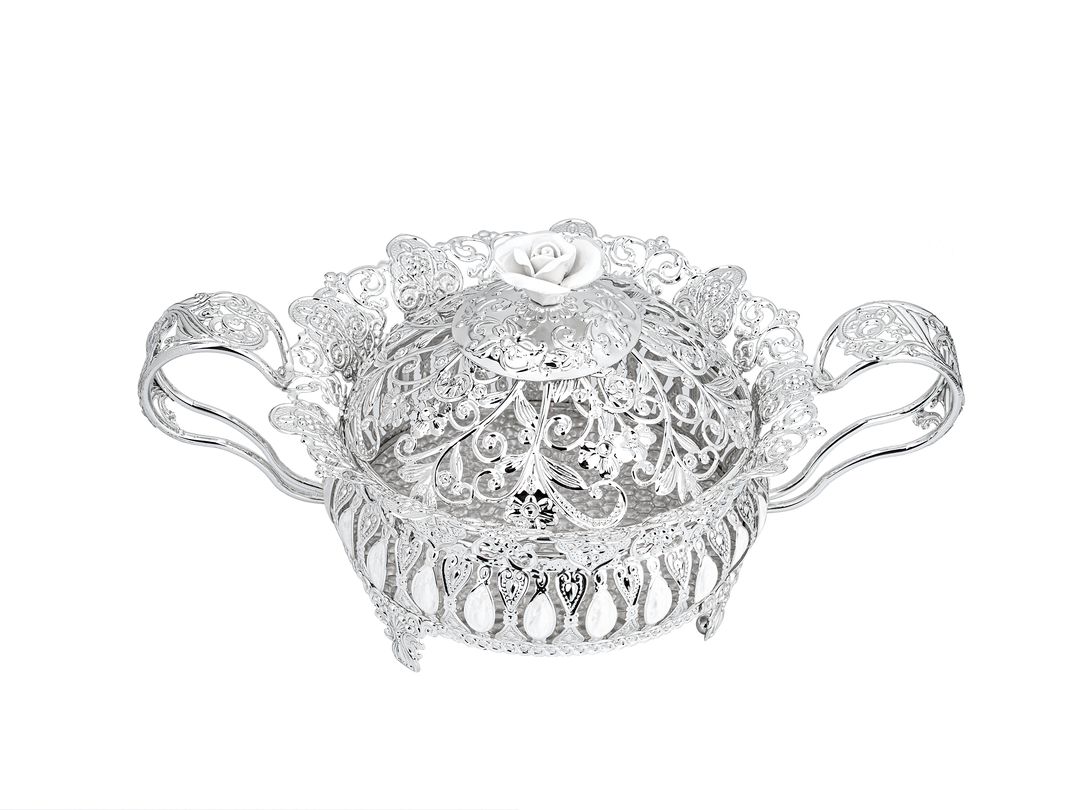 CENTRE PIECE WITH HANDLES