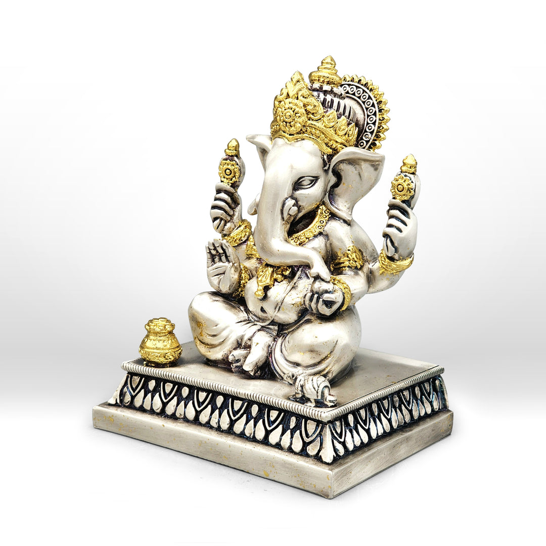 PAAT GANESHA WITH GOLD FOIL- BIG