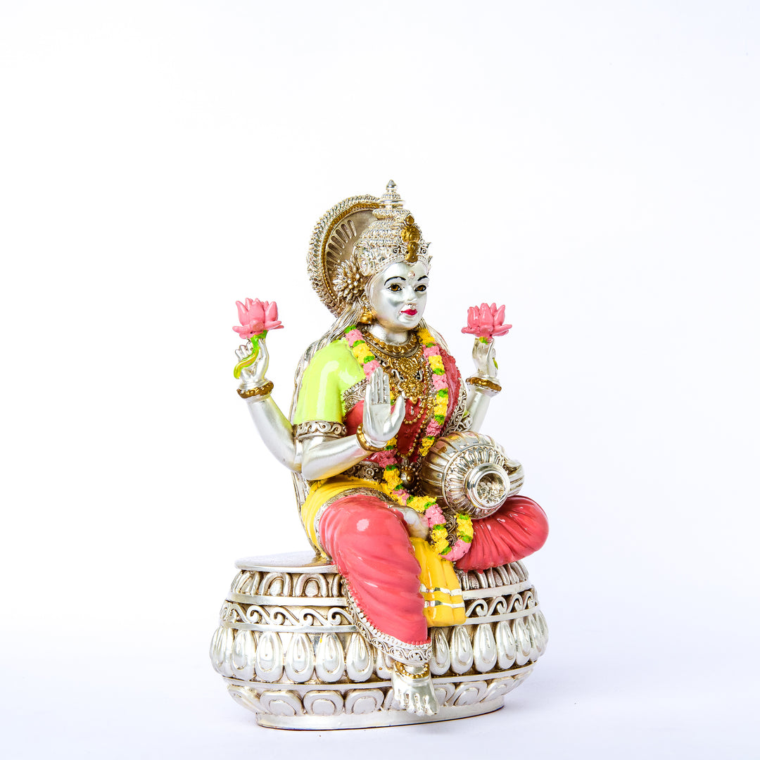 CHOWKY LAXMI